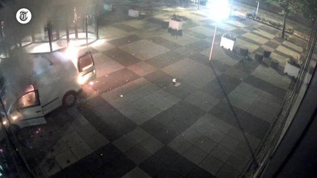 Dutch PM calls van attack on newspaper attack on free press | iNFOnews.ca