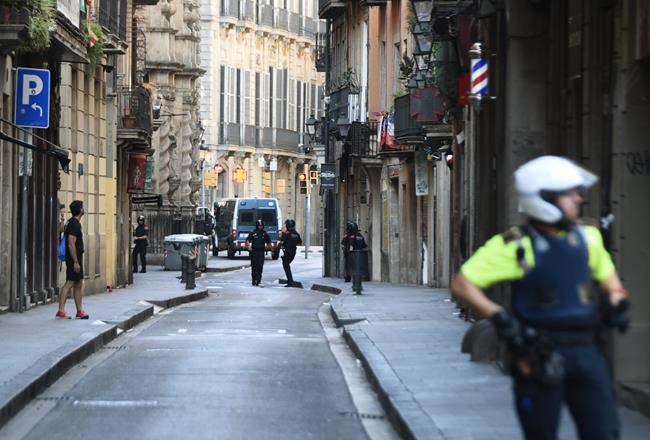 Las Ramblas: A top Barcelona site for tourists to stroll | iNFOnews.ca Las Ramblas: A top Barcelona site for tourists to stroll | iNFOnews.ca