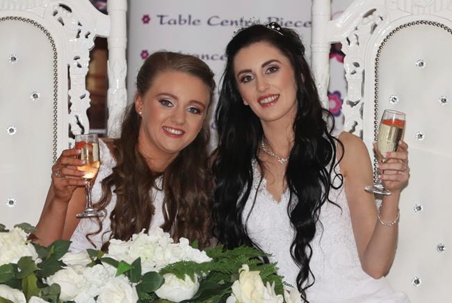 Couple weds in Northern Ireland's first same-sex marriage | iNFOnews.ca CP1803149214
