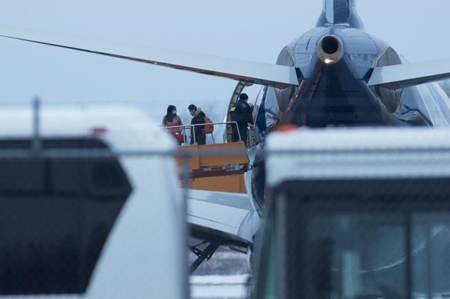 Second plane carrying evacuees from Wuhan arrives at CFB Trenton in Ontario | iNFOnews.ca CP1803338043