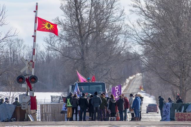 The latest on protests across Canada in support of anti-pipeline demonstrators | iNFOnews.ca