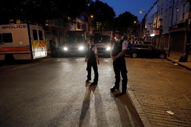 London police plead for calm after attack at mosque | iNFOnews.ca London police plead for calm after attack at mosque | iNFOnews.ca