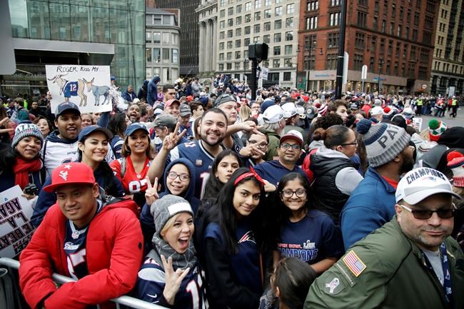 The Latest: 12 arrested at Patriots' Super Bowl parade | iNFOnews.ca The Latest: 12 arrested at Patriots' Super Bowl parade | iNFOnews.ca
