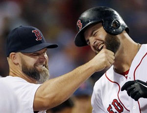 Victorino hits 2 homers, Doubront pitches into 7th to lead Red Sox to 13-2 win over Orioles | iNFOnews.ca CP24691626