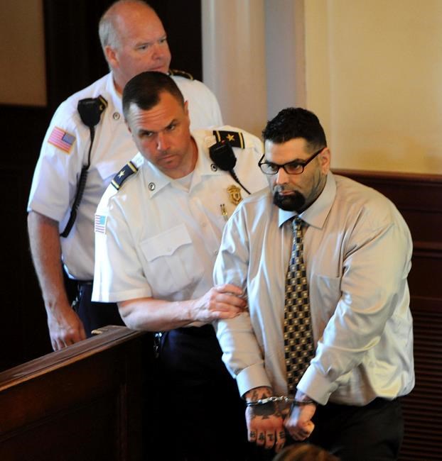 Man who sent out photos of slain wife gets life sentence | iNFOnews.ca