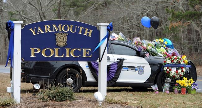 Man accused of fatally shooting officer is held without bail | iNFOnews.ca