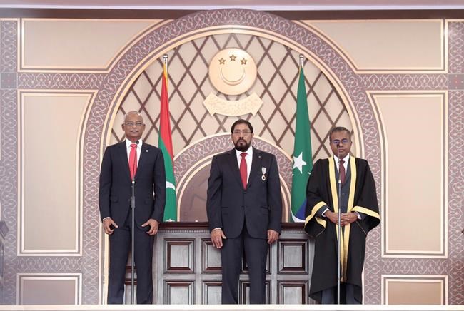 New president replaces autocratic leader in the Maldives | iNFOnews.ca