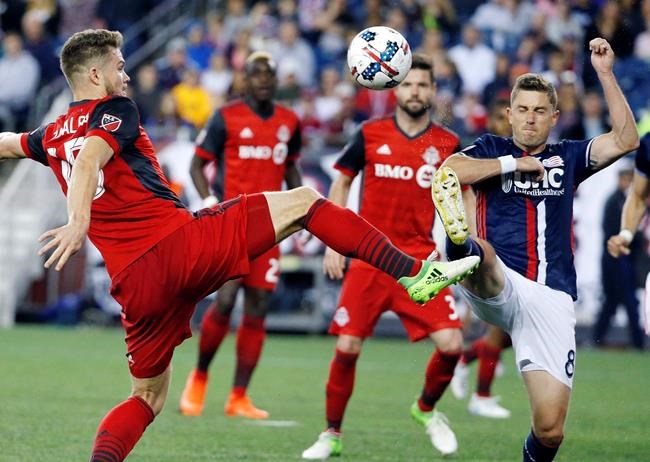 Angoua, Agudelo help Revolution beat Toronto FC 3-0 | iNFOnews.ca