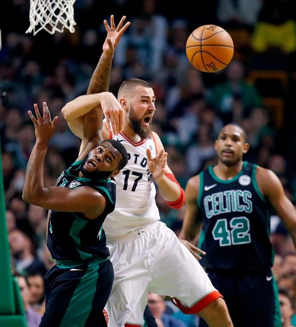 Morris scores 25, Celtics beat East-leading Raptors 110-99 | iNFOnews.ca
