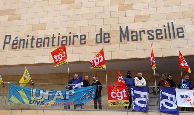 Guards block 18 French prisons after inmate knife attack | iNFOnews.ca