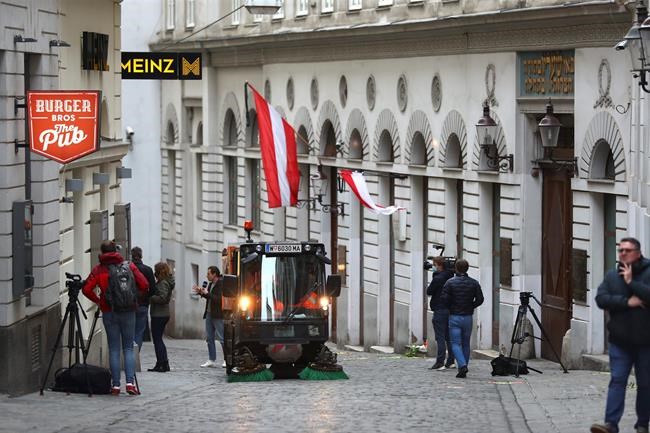 Austria says mistakes made in dealing with Vienna attacker | iNFOnews.ca