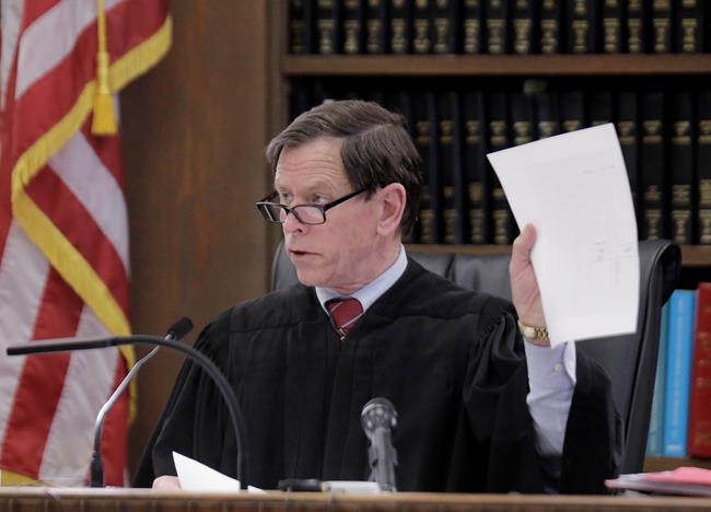 Defence in ex-NFL star's murder trial claims new evidence | iNFOnews.ca