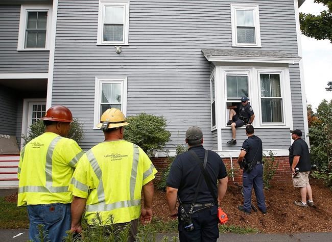 The Latest: NTSB investigators could be on scene for a week | iNFOnews.ca The Latest: NTSB investigators could be on scene for a week | iNFOnews.ca