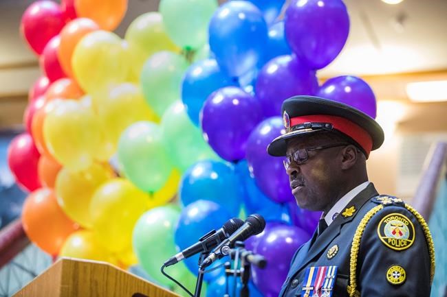 Toronto police chief apologizes for '81 raids targeting city's gay community | iNFOnews.ca Toronto police chief apologizes for '81 raids targeting city's gay community | iNFOnews.ca