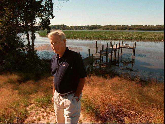 Ex-Maryland Gov. Harry R. Hughes dies at 92; served 2 terms | iNFOnews.ca CP342451048