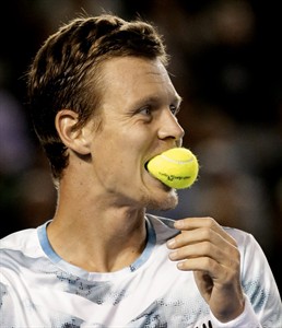 Murray into 4th Australian Open final; Serena Williams, Sharapova to play for title | iNFOnews.ca