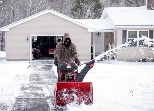 Nor'easter leaves tens of thousands without electricity | iNFOnews.ca