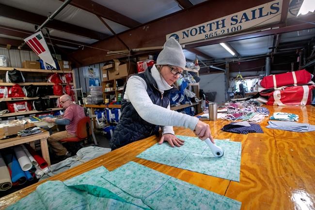 Maine sail-maintenance shop turns to sewing medical masks | iNFOnews.ca