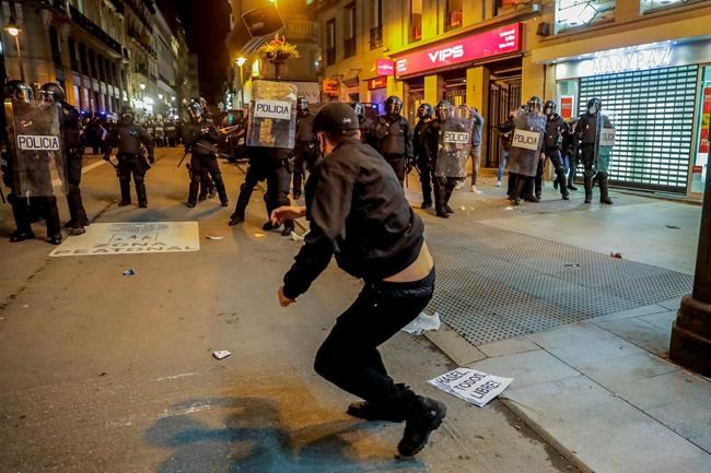 Spain: Dozens arrested in fresh riots over rapper's jailing | iNFOnews.ca Spain: Dozens arrested in fresh riots over rapper's jailing | iNFOnews.ca