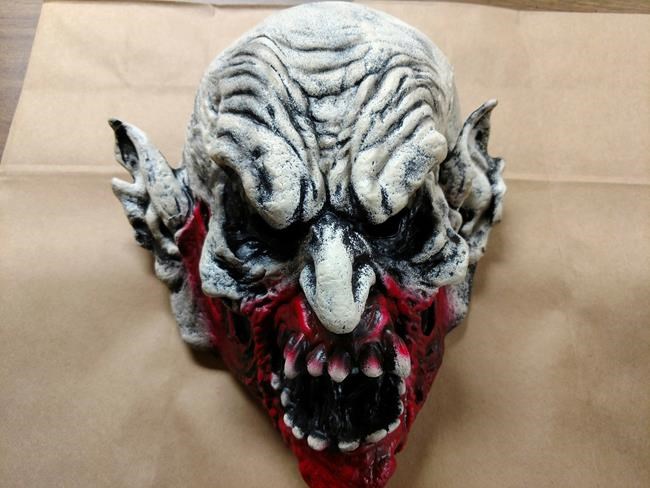 Florida pizza worker shoots, kills attacker in scary mask | iNFOnews.ca Florida pizza worker shoots, kills attacker in scary mask | iNFOnews.ca