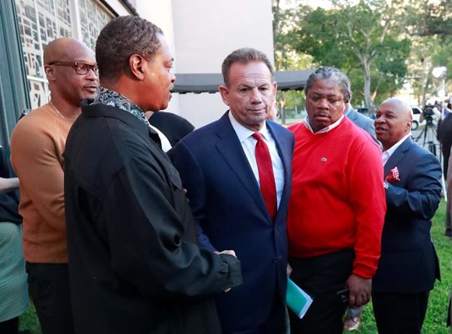 Sheriff suspended after Parkland shooting fights for his job | iNFOnews.ca Sheriff suspended after Parkland shooting fights for his job | iNFOnews.ca