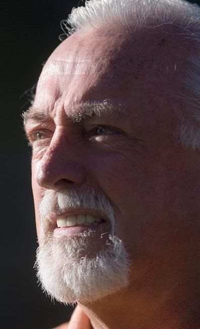 Famed jewel thief, surf champ 'Murf the Surf' dies at 83 | iNFOnews.ca Famed jewel thief, surf champ 'Murf the Surf' dies at 83 | iNFOnews.ca