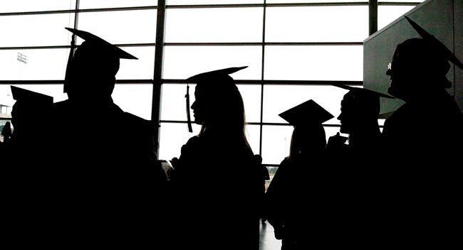 Education agency blasted amid student loan scam crackdown | iNFOnews.ca
