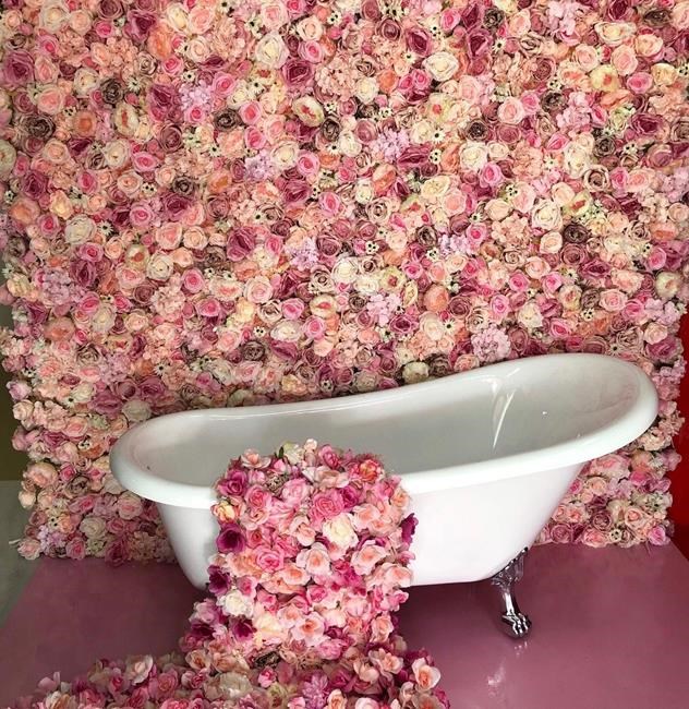 Get photogenic at The Pose Experience selfie museum | iNFOnews.ca Get photogenic at The Pose Experience selfie museum | iNFOnews.ca