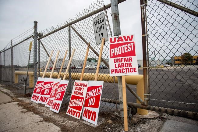 AP Source: GM's offer to UAW would add lower-paying jobs | iNFOnews.ca
