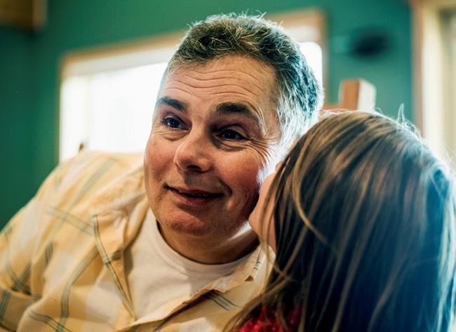 Gun charge dismissed against 'Meet the Putmans' father | iNFOnews.ca