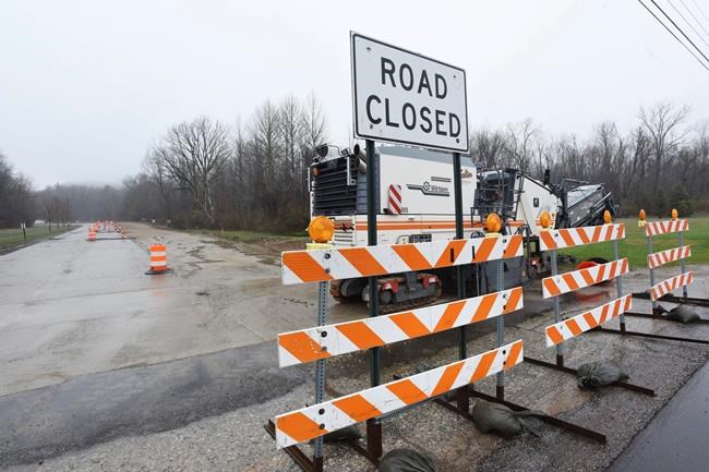 Warren Dunes State Park gets road repairs, bathhouse upgrade | iNFOnews.ca Warren Dunes State Park gets road repairs, bathhouse upgrade | iNFOnews.ca