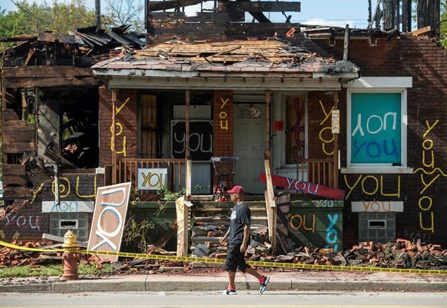 Fire guts building at Detroit's outdoor art project | iNFOnews.ca