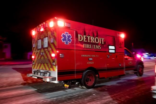 Gunman in Detroit kills 3 women, injures 3 officers | iNFOnews.ca