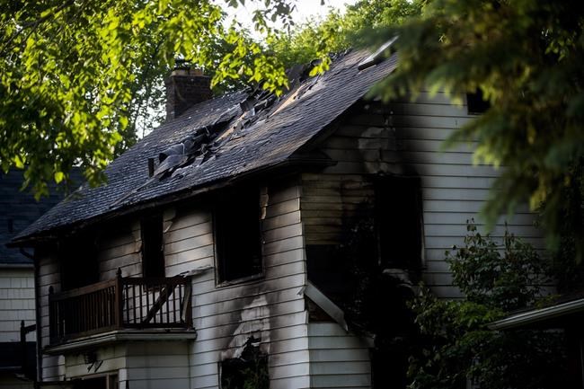 Authorities: Man, 2 children dead after Michigan fire | iNFOnews.ca