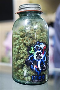 US medical marijuana facility partners with member of Grammy-winning Bone Thugs-N-Harmony | iNFOnews.ca US medical marijuana facility partners with member of Grammy-winning Bone Thugs-N-Harmony | iNFOnews.ca