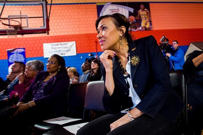 Former city councilman Neeley ousts incumbent Flint mayor | iNFOnews.ca Former city councilman Neeley ousts incumbent Flint mayor | iNFOnews.ca