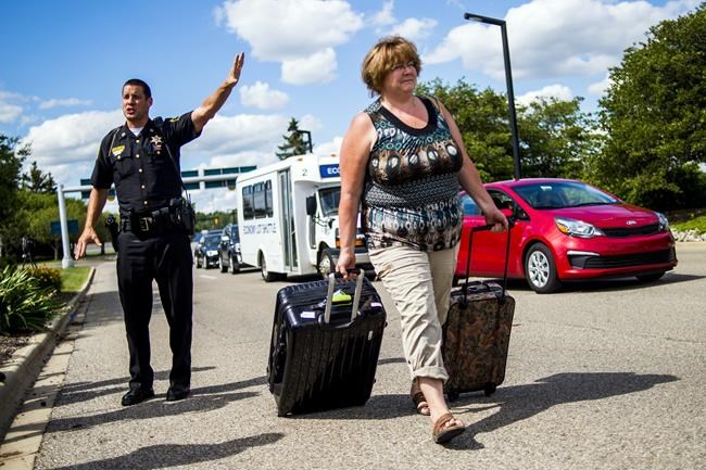 Q&A: A look at US-Canada border after airport stabbing | iNFOnews.ca