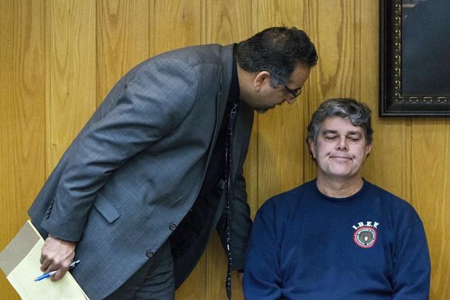 Judge admonishes victims' dad who charged at Nassar in court | iNFOnews.ca Judge admonishes victims' dad who charged at Nassar in court | iNFOnews.ca