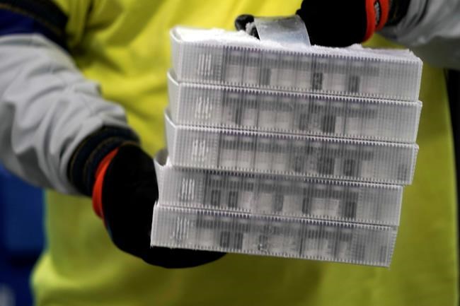 The Latest: COVID-19 vaccine begins arriving in Canada | iNFOnews.ca The Latest: COVID-19 vaccine begins arriving in Canada | iNFOnews.ca