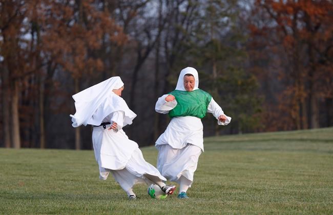No sister act: Nuns' album tops charts in time for Christmas | iNFOnews.ca No sister act: Nuns' album tops charts in time for Christmas | iNFOnews.ca