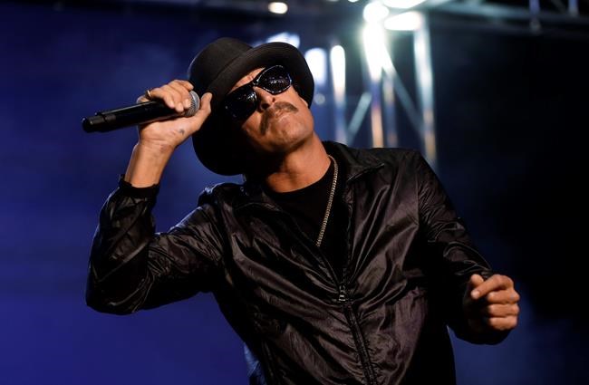 Kid Rock stirs more controversy with planned bar sign | iNFOnews.ca