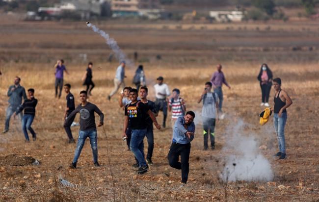 Israel says troops kill Palestinian after attempted stabbing | iNFOnews.ca Israel says troops kill Palestinian after attempted stabbing | iNFOnews.ca