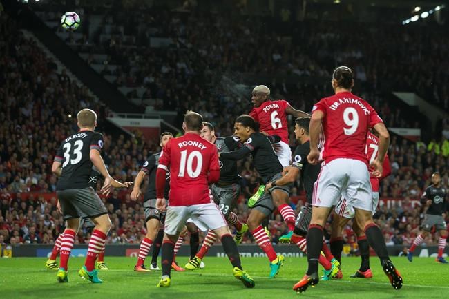Zlatan scores 2, Pogba stars as United beats Southampton 2-0 | iNFOnews.ca
