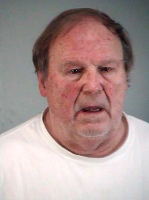 Sandy Hook denier charged with having victim's dad's ID info | iNFOnews.ca