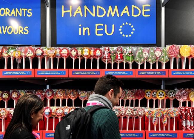 Italy slides into recession, darkening outlook for Europe | iNFOnews.ca CP278243866