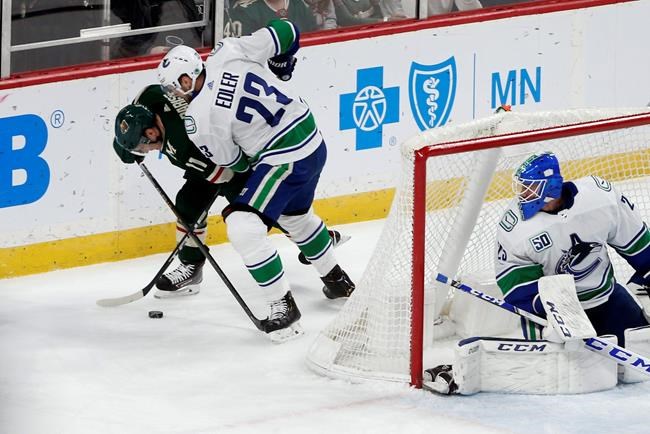 Wild get three early goals, beat Canucks 4-2 | iNFOnews.ca Wild get three early goals, beat Canucks 4-2 | iNFOnews.ca