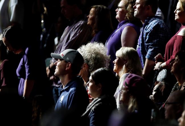 Wonder, Khan wow crowd at Prince tribute show | iNFOnews.ca Wonder, Khan wow crowd at Prince tribute show | iNFOnews.ca