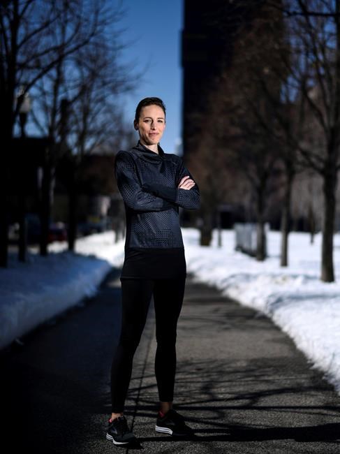 Grunewald, runner with cancer who inspired many, dies at 32 | iNFOnews.ca