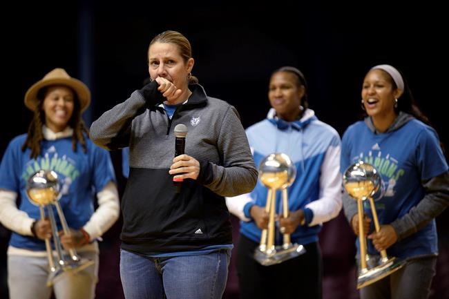 Parade, rally held for WNBA champion Minnesota Lynx | iNFOnews.ca Parade, rally held for WNBA champion Minnesota Lynx | iNFOnews.ca
