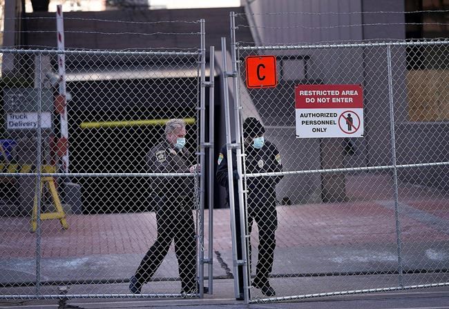 $1M for Minneapolis fences, barricades for Floyd death trial | iNFOnews.ca $1M for Minneapolis fences, barricades for Floyd death trial | iNFOnews.ca